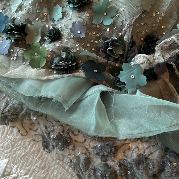 RARE Anthropologie Not So Serious floral, sequin ice blue tulle skirt, Size L - Picture 5 of 7